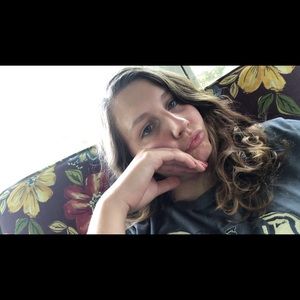 Meet your Posher, Natalie